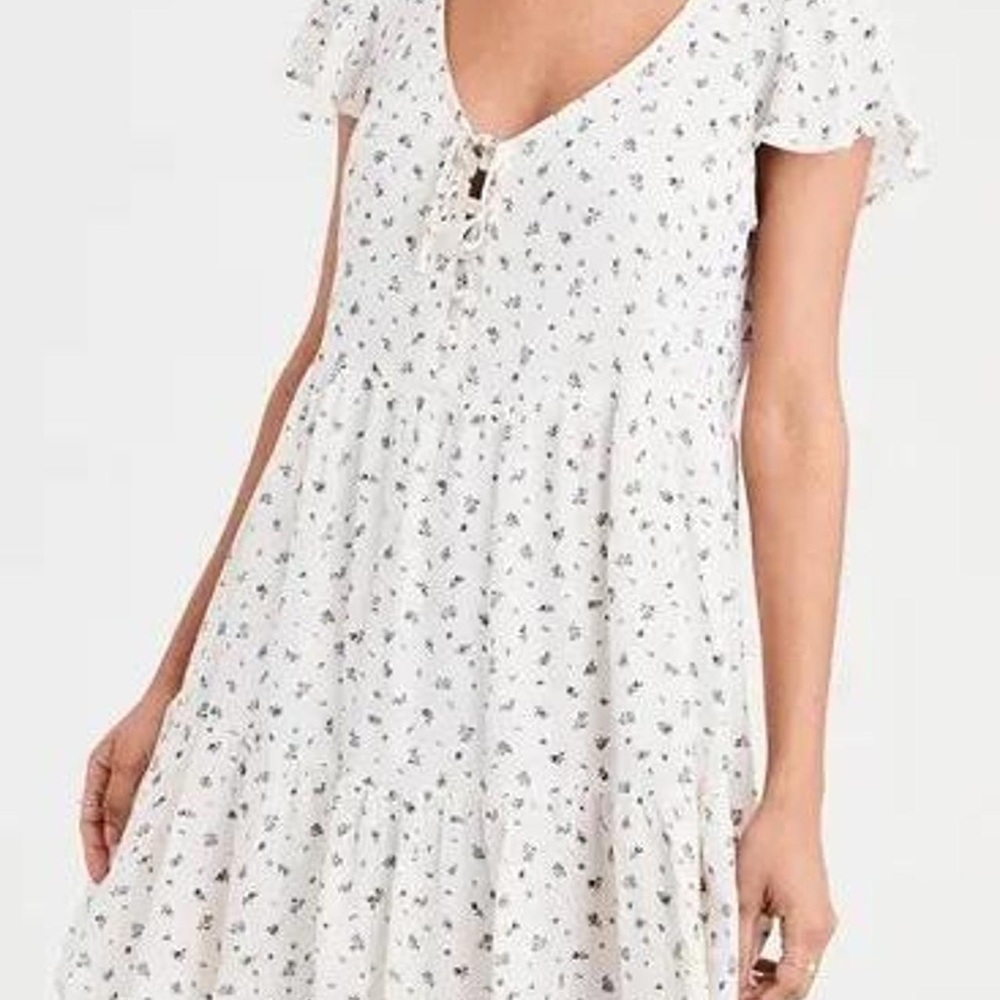 American Eagle NWOT white ditsy floral babydoll dress XL